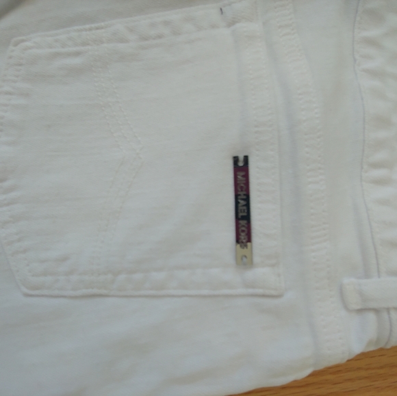 EUC Michael Kors Cropped / Capri Length White Jeans Size 14 - Picture 4 of 11